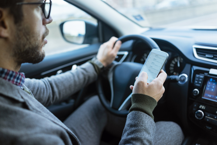 Texting and Driving Car Accident Chiropractors