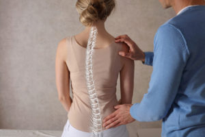 can a chiropractic spinal manipulation help with back pain 